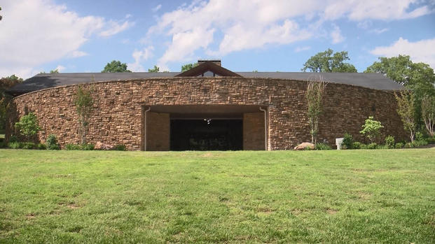 Estrellas de televisión ponen su mansión a la venta por $1.8 millones