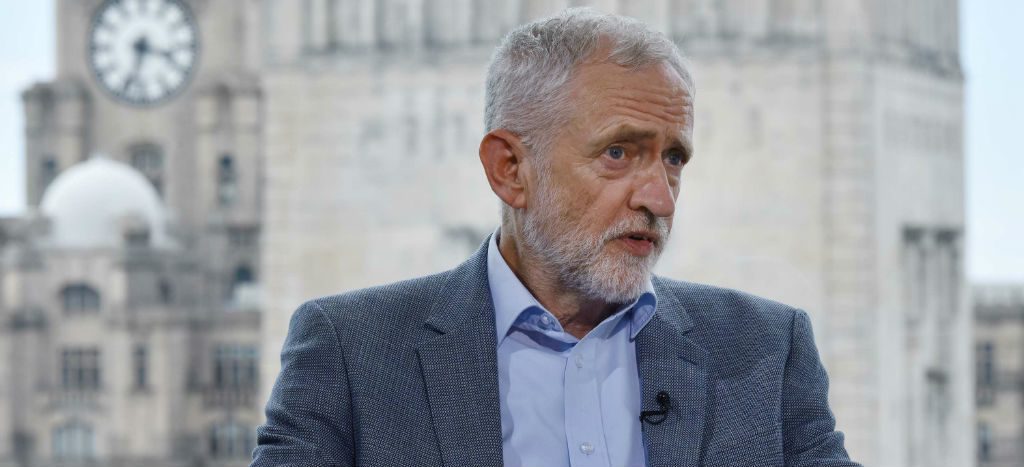 El líder laborista Jeremy Corbyn llama a convocar elecciones generales tras anuncio de dimisión de May