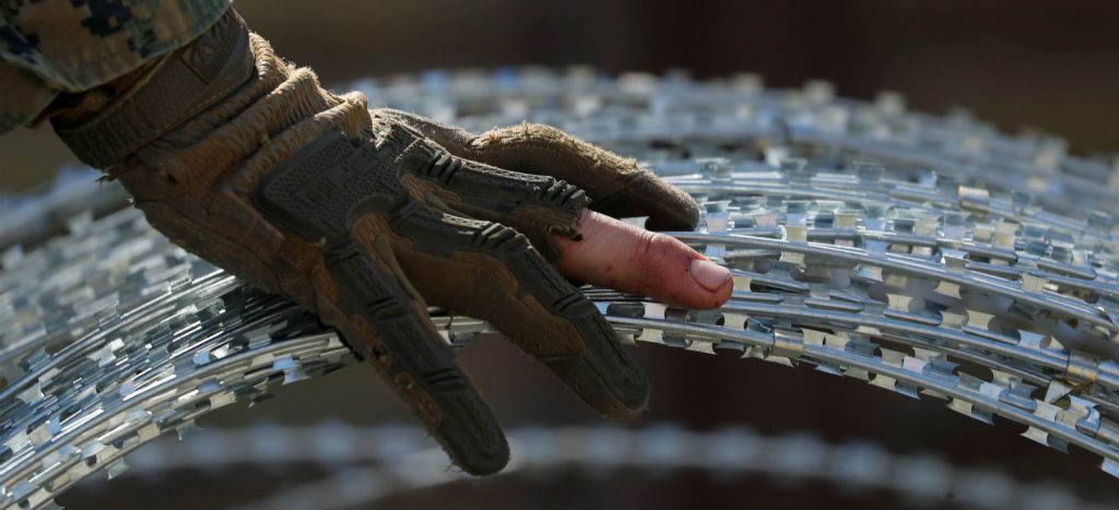 Pentágono desvía mil 500 mdd para construir muro fronterizo con México