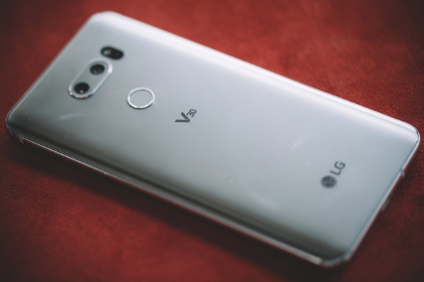 Una vez que fue un nombre importante en los teléfonos inteligentes, LG Mobile ahora es irrelevante, y sigue perdiendo dinero