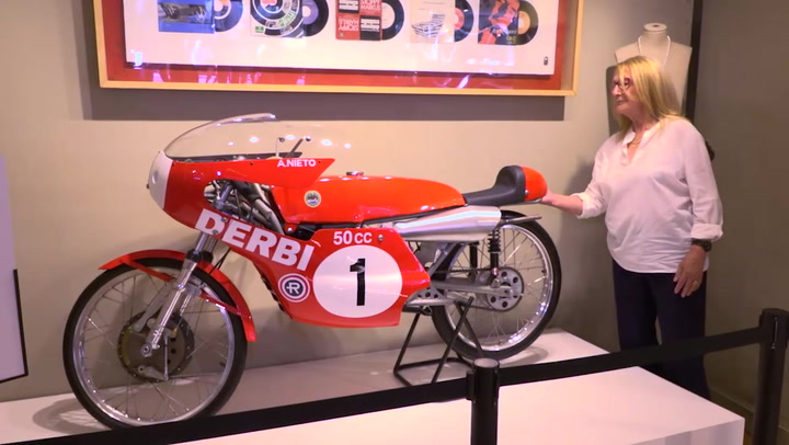 ¿Qué hacen la MotoGP de Márquez y el F1 de Pedro de la Rosa por Barcelona?