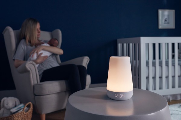 Conozca el dispositivo para dormir portátil con conexión WiFi de Hatch Baby Rest +
