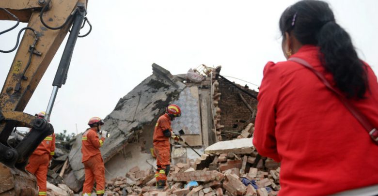 Deja 13 muertos y más de 200 heridos sismo en suroeste de China
