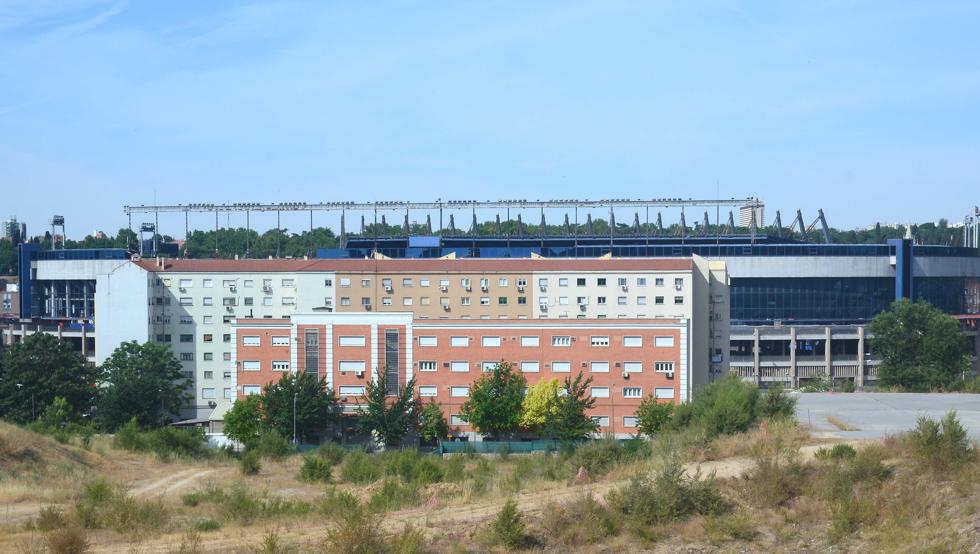 Trabajos de derribo del estadio Vicente Calderón. Trabajos de derribo del estadio Vicente Calderón.