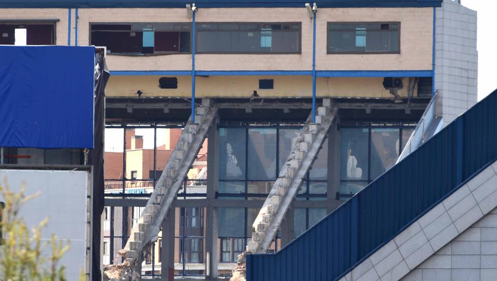 Trabajos de derribo del estadio Vicente Calderón.
