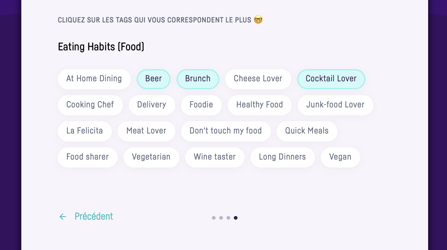 A bordo de compañeros de piso comiendo