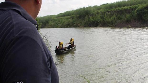 [TLMD - LV] Habla fotógrafo que tomó foto de migrantes muertos