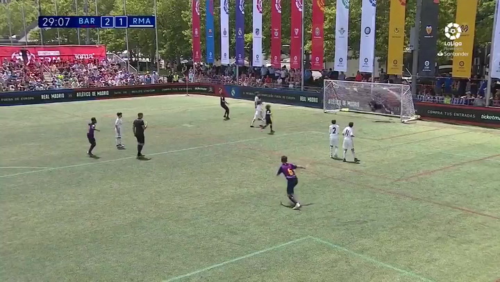 LaLiga Promises: Barça - Real Madrid. Final. Golazo de falta de Marc Bernal (3-1)