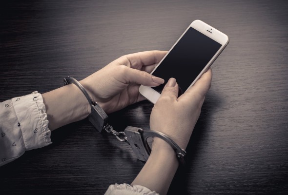 Cada aplicación de mensajería segura necesita un botón de autodestrucción