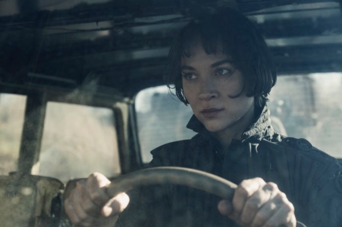 Fear The Walking Dead 505 Sydney Lemmon