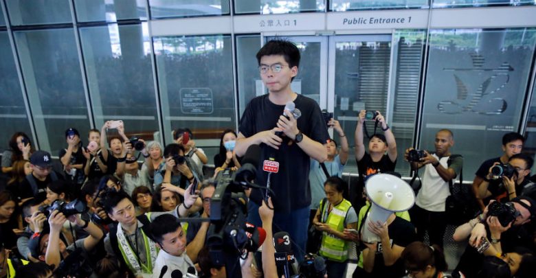 Hong Kong libera a líder del movimiento prodemocrático de 2014