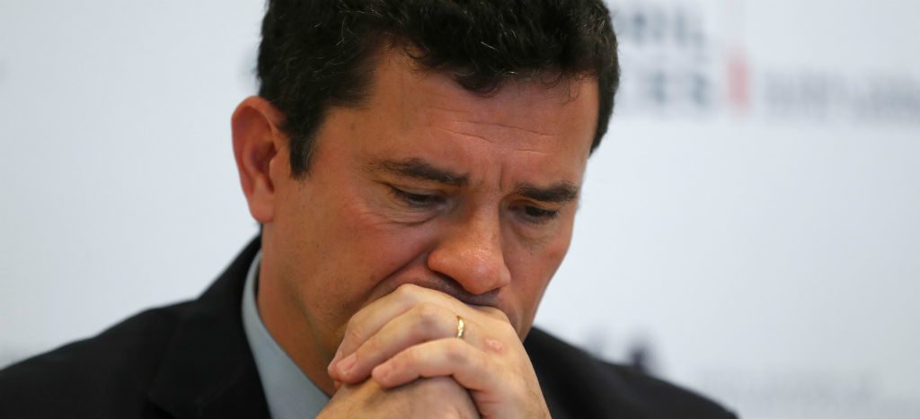 Ministro Sergio Moro niega haber orientado pesquisas contra Lula, pese a mensajes