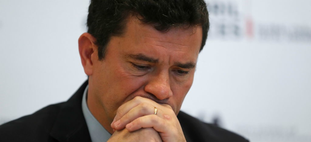 Ministro Sergio Moro niega haber orientado pesquisas contra Lula, pese a mensajes