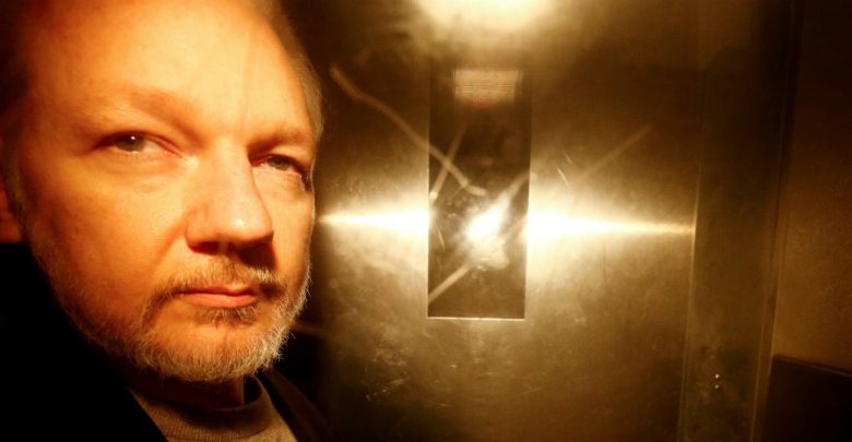 Reino Unido firma orden de extradición de Julian Assange a EU