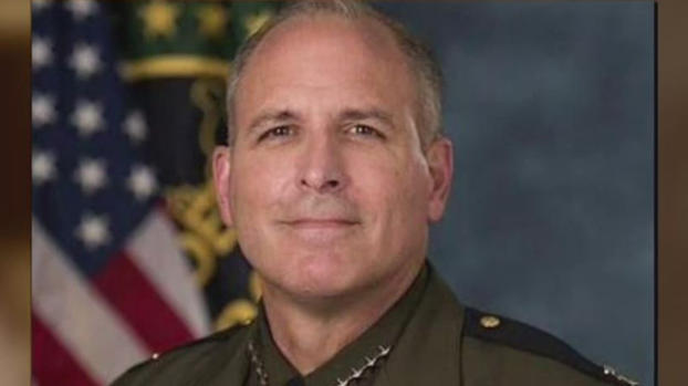 [TLMD - LV] Trump escoge nuevo jefe de ICE