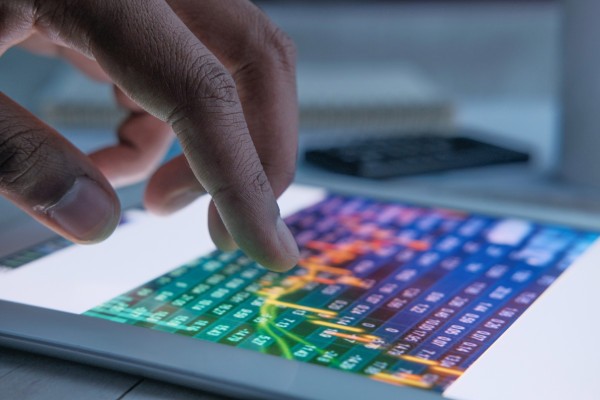 Yellowbrick Data recauda $ 81M Serie C para el almacén de datos híbrido