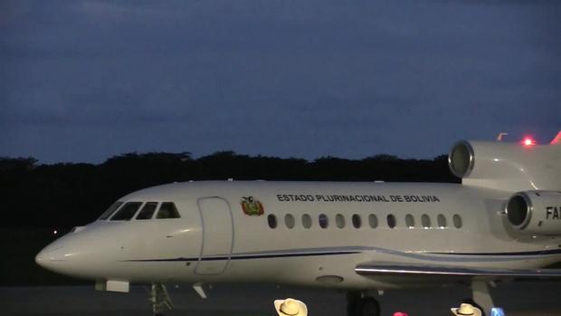 Llegan presidentes para la investidura de Bukele