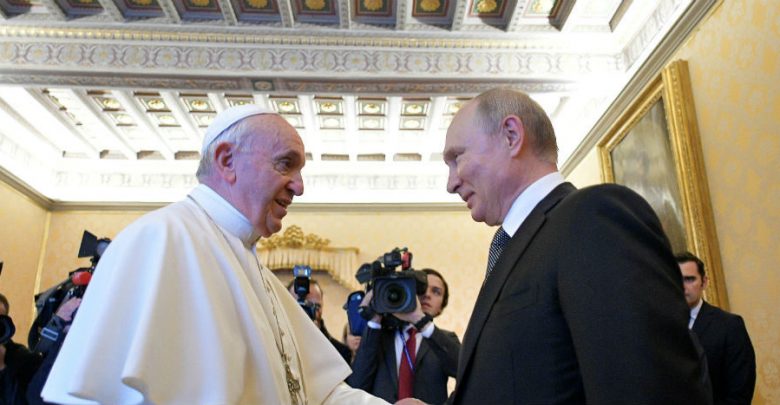 Papa Francisco y Putin conversan sobre Siria, Ucrania y Venezuela