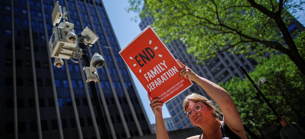 Un millón de posibles deportados por redadas: USCIS