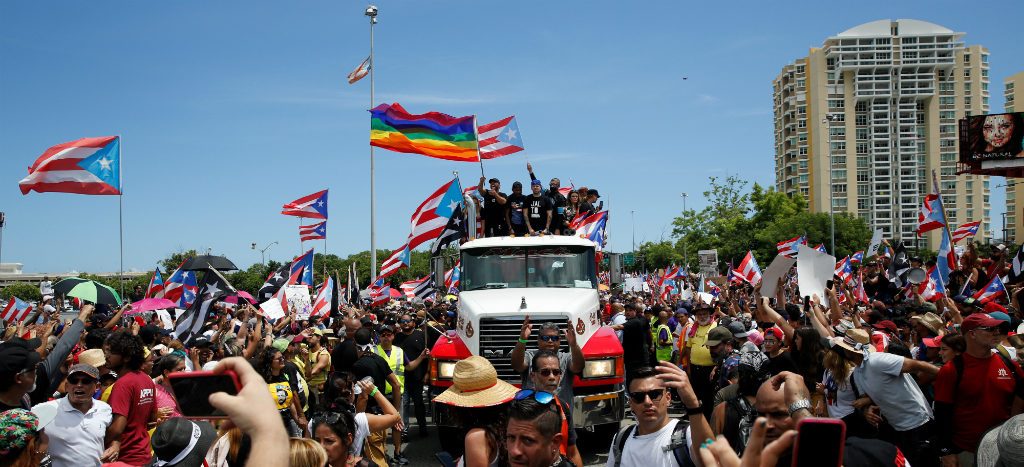 Ricky Martin, Olga Tañón y Benicio del Toro exigen renuncia de gobernador de Puerto Rico