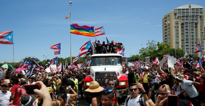 Ricky Martin, Olga Tañón y Benicio del Toro exigen renuncia de gobernador de Puerto Rico