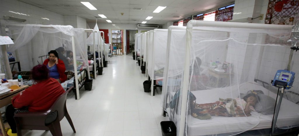 Por dengue, Guatemala en alerta roja