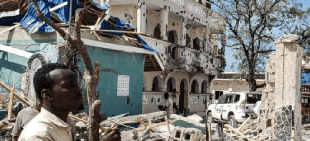 26 personas mueren durante un ataque a un hotel en Somalia