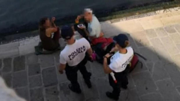 [TLMD - NATL] Vacaciones amargas: reciben multa de $1,000 por preparar café en la calle