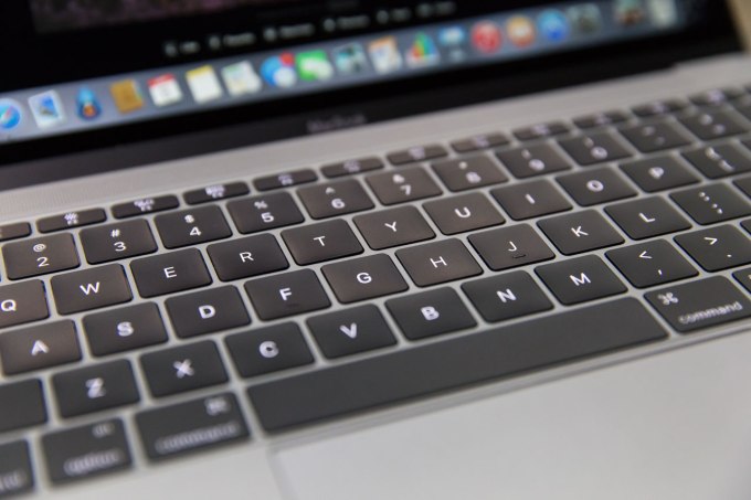 macbook-keyboard