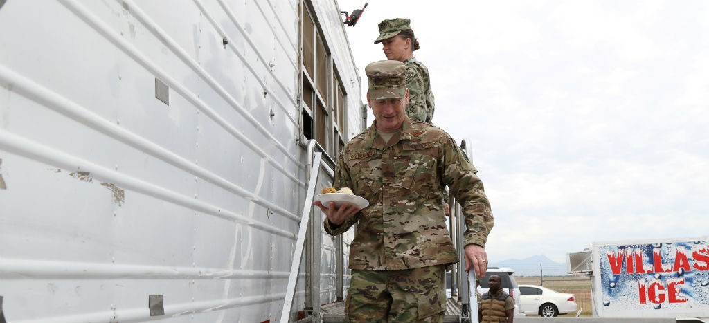 EU autoriza despliegue de 2 mil 100 soldados más, en la frontera con México