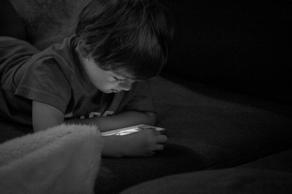 La FTC busca cambiar la ley de privacidad de los niños luego de las quejas sobre YouTube