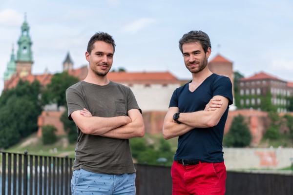 Stonly te permite crear guías interactivas paso a paso para mejorar el soporte