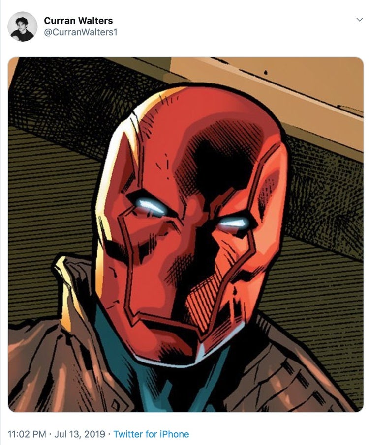 titanes curran walters capucha roja