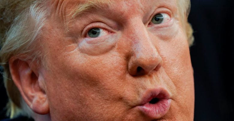 Tras deslindarse de consigna racista contra congresista demócrata, Trump llama “delirante” la cobertura de su mitin