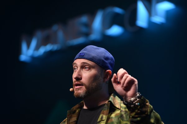 StockX admite que "actividad sospechosa" llevó a restablecer las contraseñas sin previo aviso