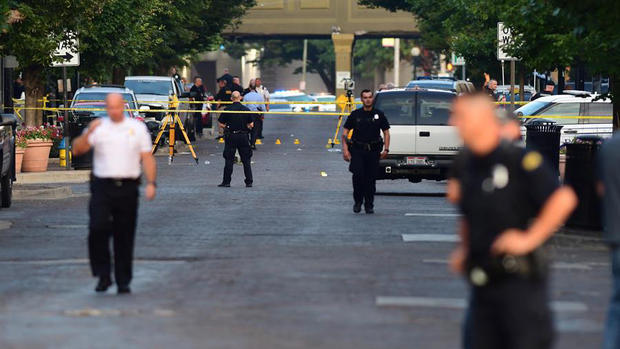 [TLMD - NATL] Impactantes videos: los 30 segundos de la matanza en Ohio