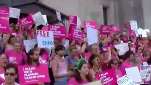 [TLMD - LV] Gobernador de Louisiana firma ley contra el aborto