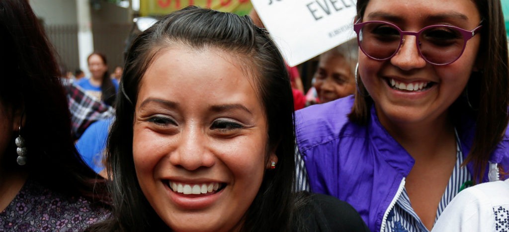 Absuelven a Evelyn; violada y acusada de matar a su bebé