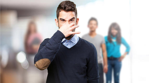 [TLMD - LV] Demanda a jefe por supuesto "acoso oloroso"