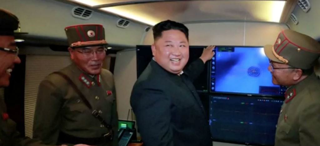 Corea del Norte dispara 2 proyectiles no identificados