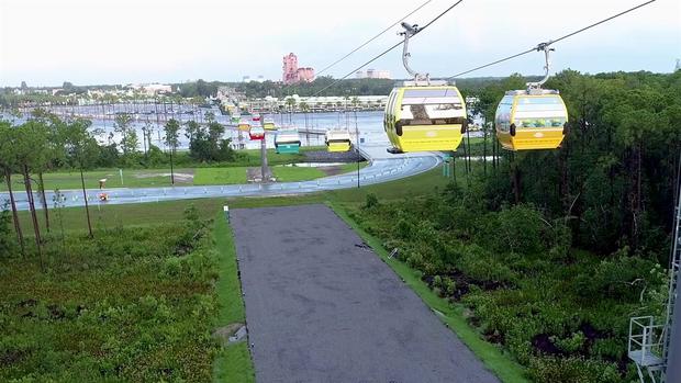 Disney operará cabinas que se deslizan por el aire