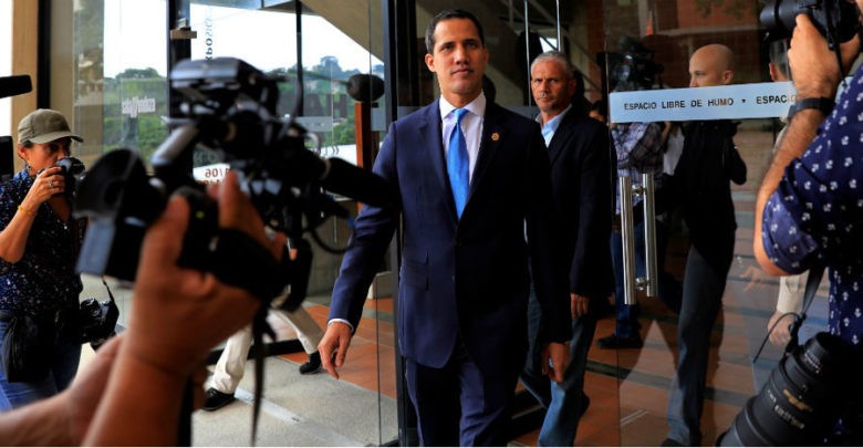 Juan Guaidó crea un “Centro de Gobierno” para presionar “dictadura” de Maduro