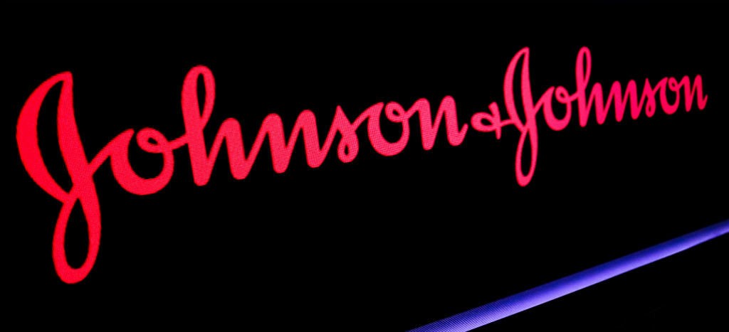 Juez ordena a Johnson & Johnson pagar 572 millones de dólares, por su responsabilidad en epidemia de opioides