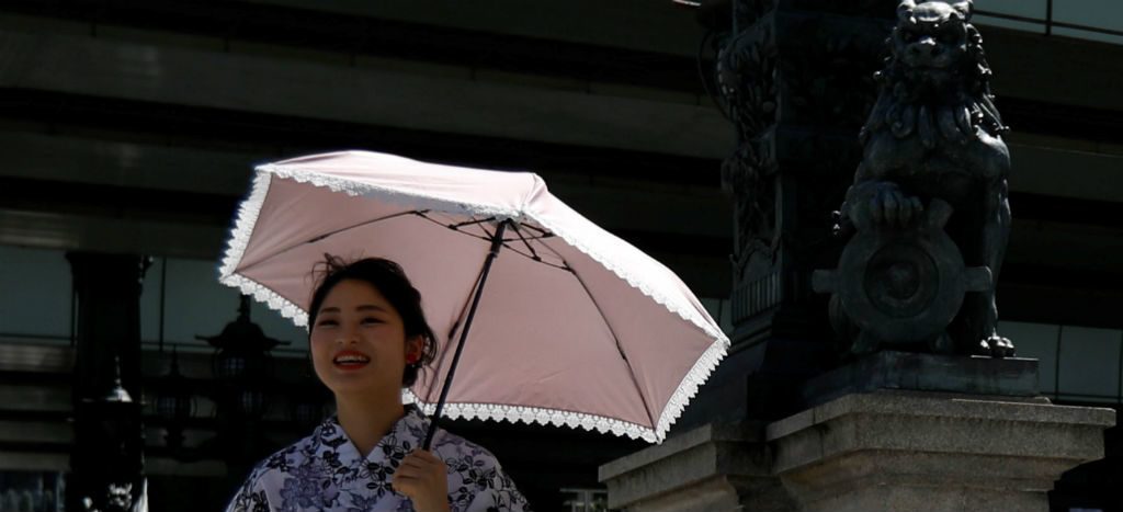 Mueren 57 personas por ola de calor de Japón