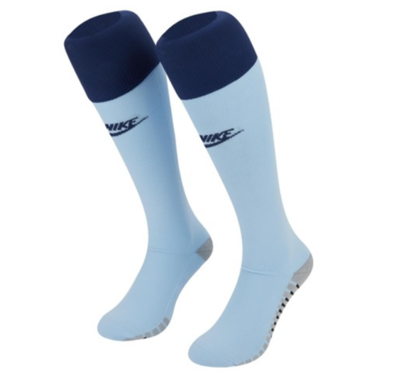 El Atlético de Madrid presentó su tercera equipación.