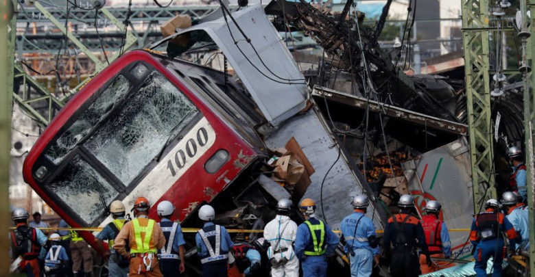 Accidente ferroviario deja un muerto y 33 heridos en Yokohama, Japón | Video