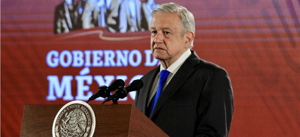 Acusa AMLO que en periodo neoliberal se entregó 40% del territorio para explotación minera