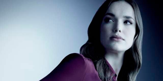 Agentes de SHIELD Stars publican fotos dulces en honor del cumpleaños de Elizabeth Henstridge 1 Agentes de SHIELD Stars publican fotos dulces en honor del cumpleaños de Elizabeth Henstridge 1