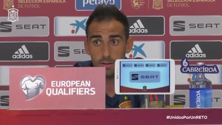 Paco Alcácer: “Quien no tiene minutos en su club tiene muy complicado venir”