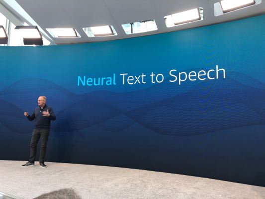 Alexa obtiene una voz mejorada y ahora también puede sonar como Samuel L.Jackson